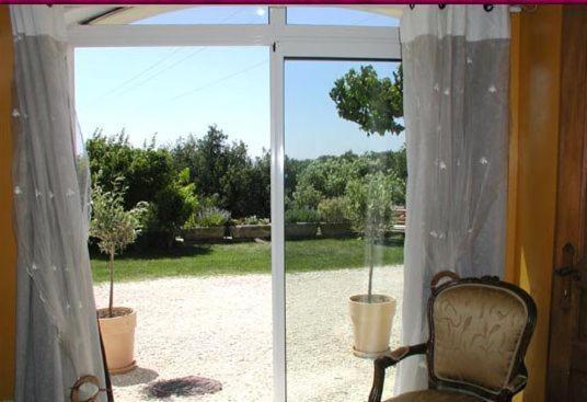 Bed and Breakfast Le Mas Fa Sua à Malataverne Chambre photo